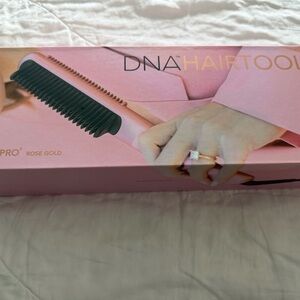 Brand new Pro Rose Gold Hair Straightener